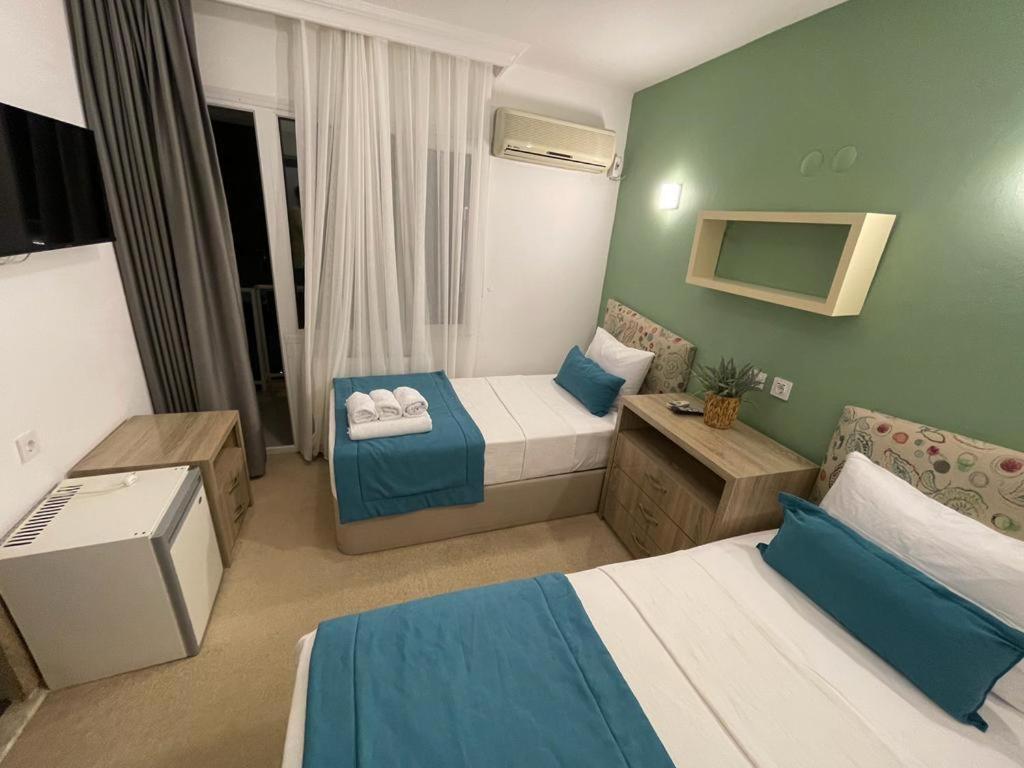 Colophon Beach Otel Gumuldur Extérieur photo